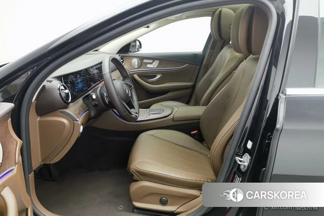 Mercedes-Benz E-class id 4259610 из Китая 24
