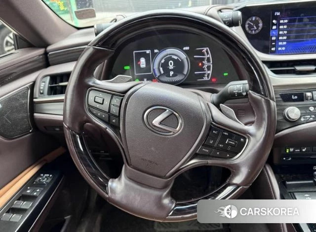 Lexus ES300h 7th generation id 4396574 из Кореи 17