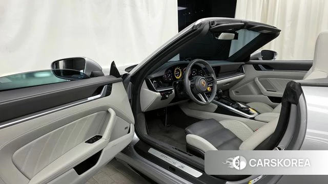 Porsche 911(992) id 3903896 из Кореи 20