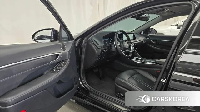 Hyundai Sonata (DN8) id 4529459 из Кореи 30