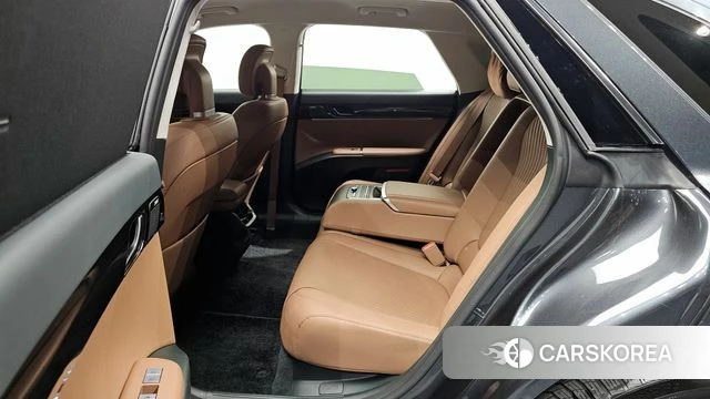 Hyundai Grandeur (GN7) id 4468803 из Кореи 31
