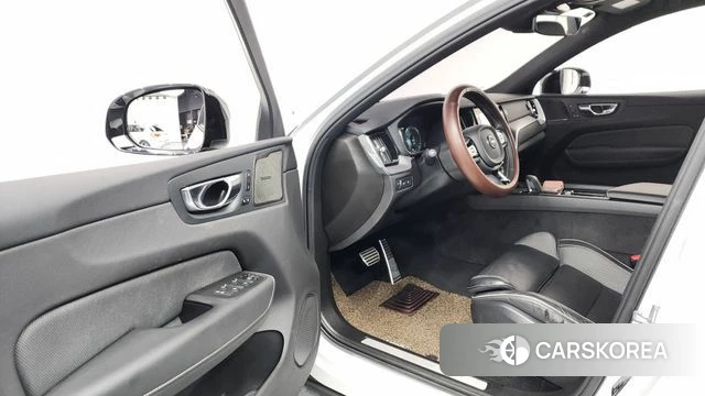 Volvo XC60 second Generation id 4446158 из Кореи 35