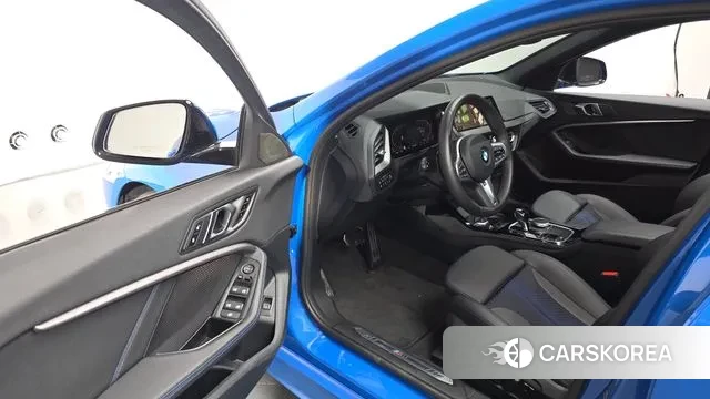 BMW 1 Series (F40) id 3436877 из Кореи 20