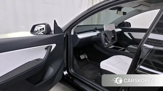 Tesla Model Y id 3458892 из Кореи 20