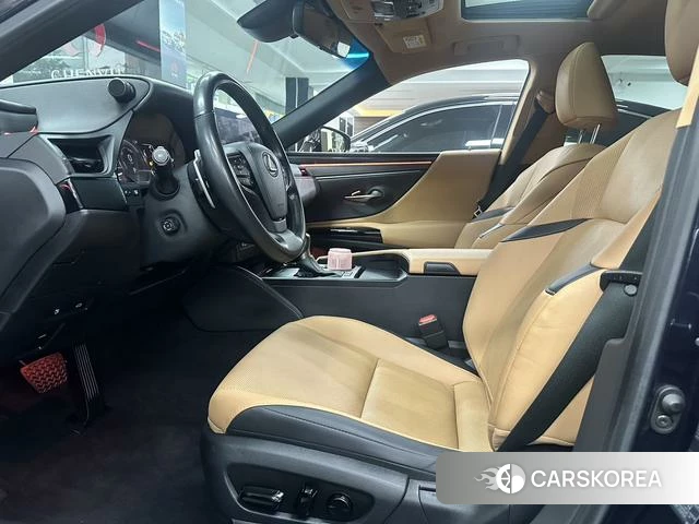 Lexus ES id 4279271 из Китая 20