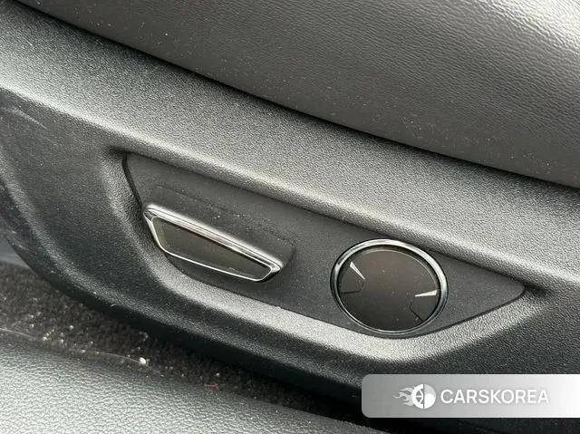 Ford Mustang id 3451582 из Кореи 13