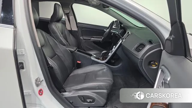 Volvo S60 id 3748530 из Кореи 20