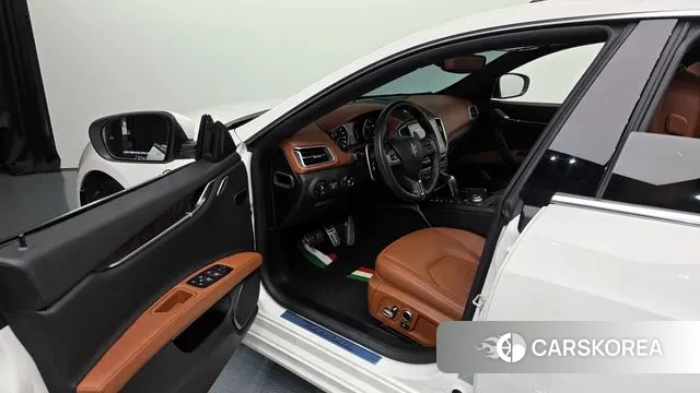 Maserati Ghibli id 2900882 из Кореи 20