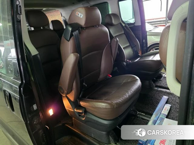 Hyundai The New Grand Starex id 3965957 из Кореи 20