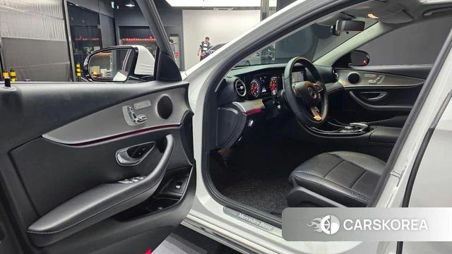 Mercedes-Benz E-Class W213 id 3867546 из Кореи 20