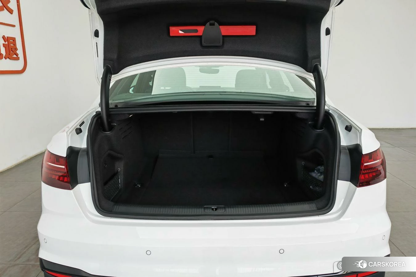 Audi A4L id 4455708 из Китая 24