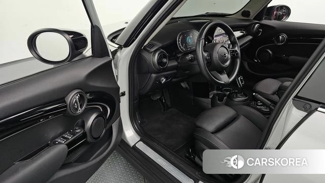 Mini Cooper id 4741015 из Кореи 30