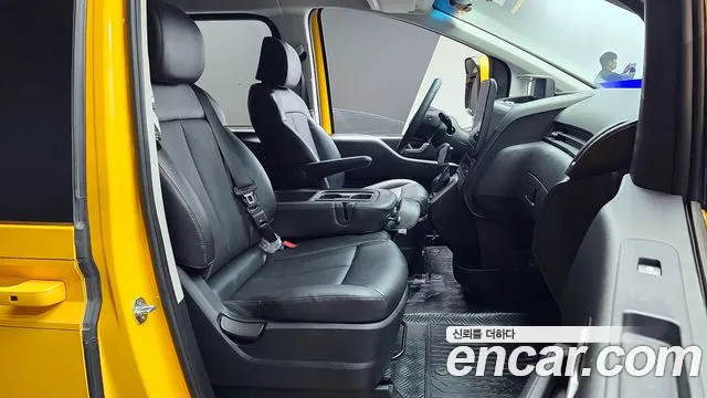 Hyundai Staria id 2447503 из Кореи 20