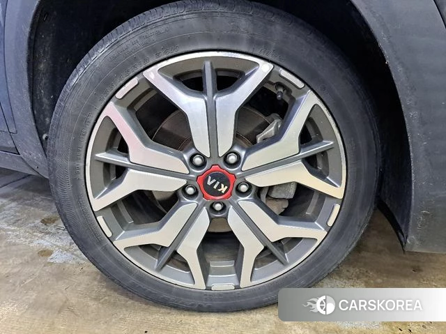Kia Seltos id 4454904 из Кореи 19