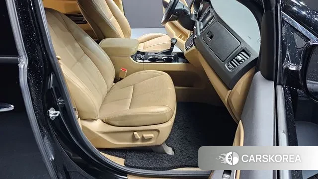 Kia The New Carnival id 3789258 из Кореи 20