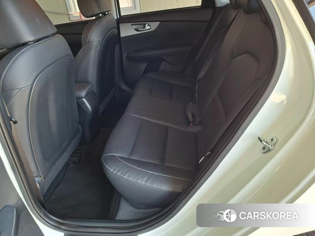 Kia Come New K3 id 4206688 из Кореи 19