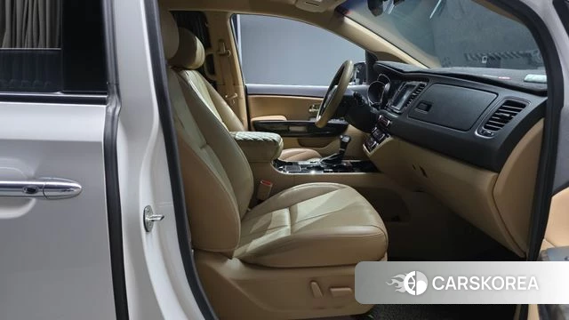 Kia The New Carnival id 3845265 из Кореи 20