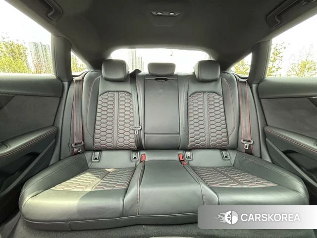 Audi RS 5 id 4240742 из Китая 15