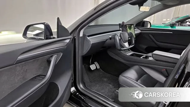 Tesla Model Y id 3599657 из Кореи 20