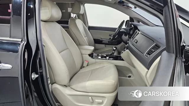 Kia The New Carnival id 2990693 из Кореи 20