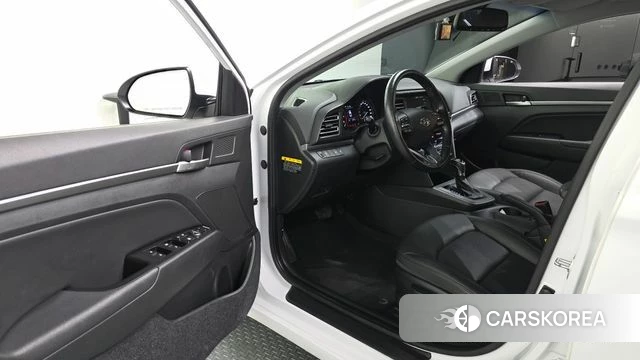 Hyundai The New Avante AD id 3911618 из Кореи 20