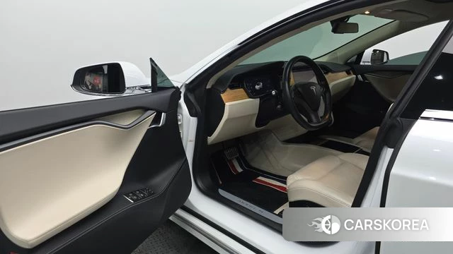 Tesla Model S id 4403255 из Кореи 32