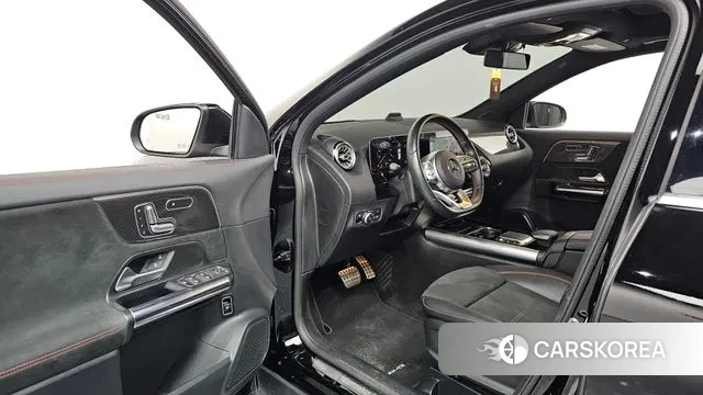 Mercedes-Benz GLA - Class H247 id 3407099 из Кореи 20