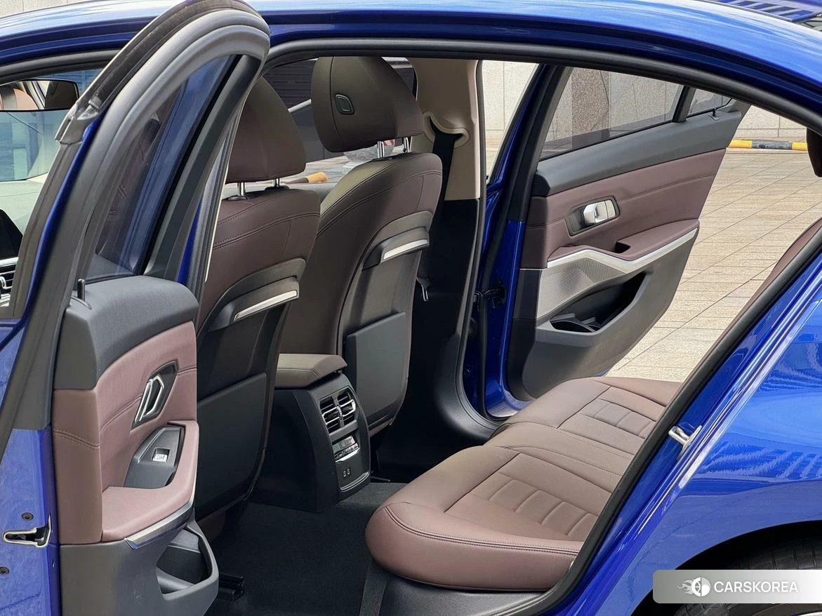 BMW 3 series id 4510497 из Китая 15