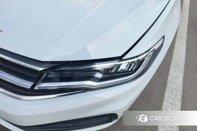 Volkswagen Bora id 4273494 из Китая 17