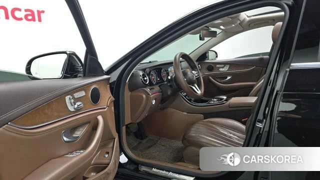 Mercedes-Benz E-Class W213 id 3905249 из Кореи 20