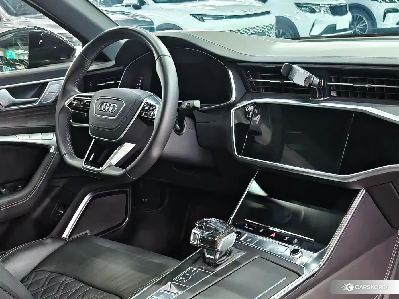 Audi A6L id 4570496 из Китая 13