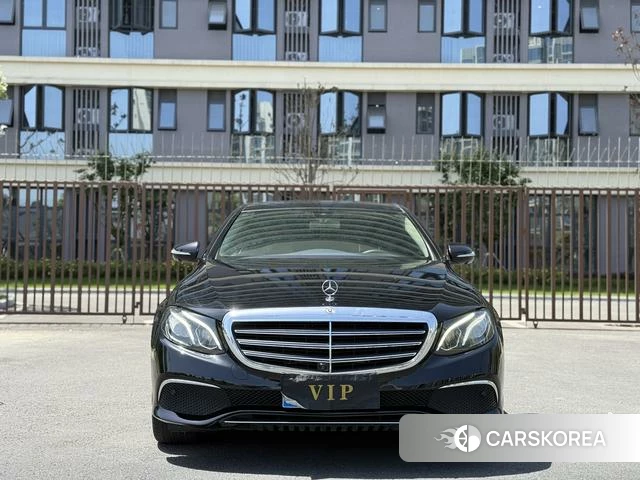 Mercedes-Benz E-class id 4217458 из Китая 21
