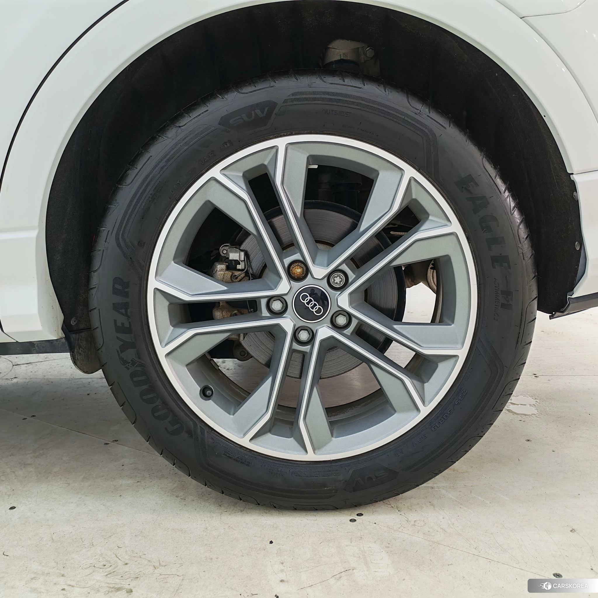 Audi Q3 id 4473364 из Китая 18
