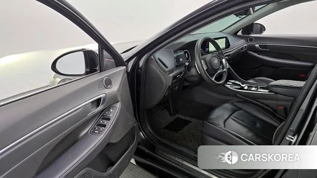 Hyundai Sonata (DN8) id 3778451 из Кореи 20