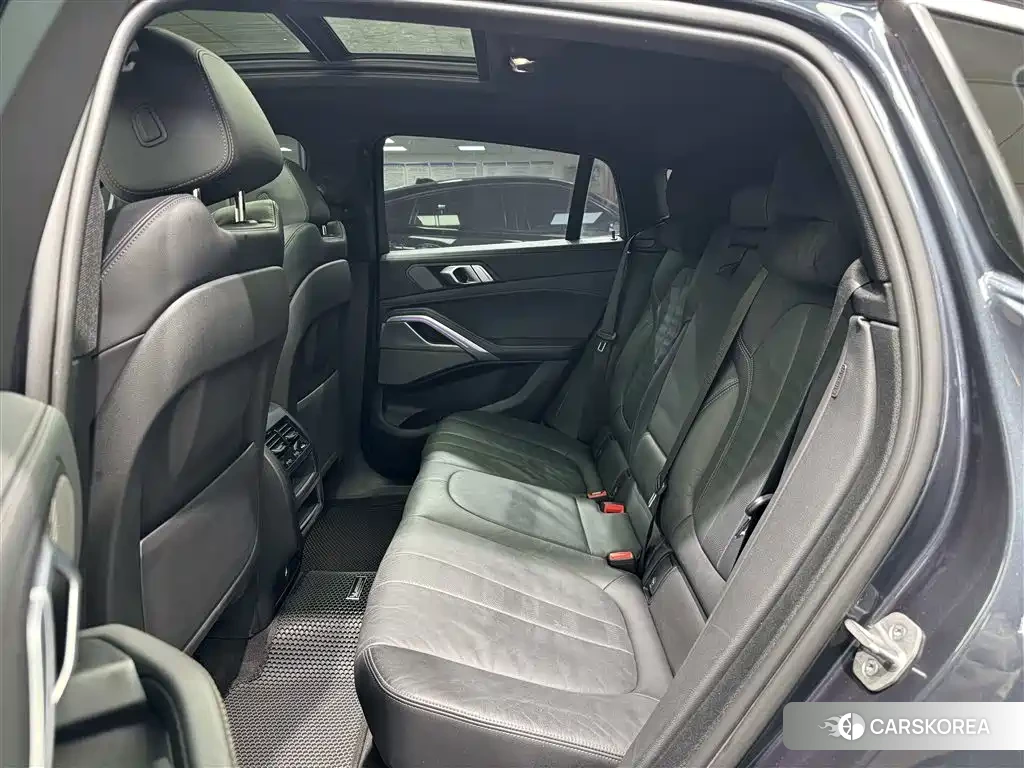 BMW X6 id 4679837 из Китая 21