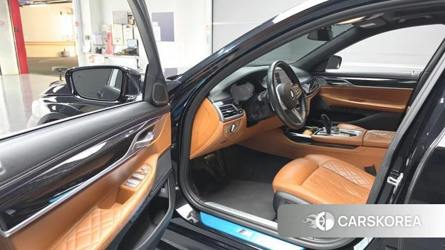 BMW 7 Series (G11) id 4203054 из Кореи 35