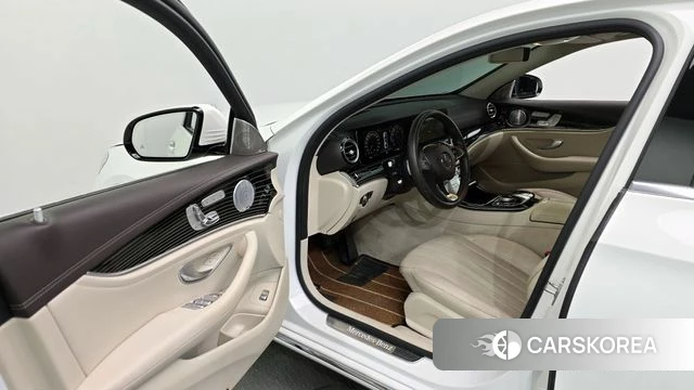 Mercedes-Benz E-Class W213 id 3894320 из Кореи 20
