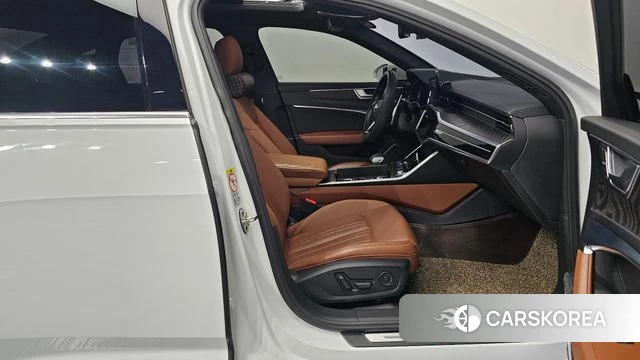 Audi A6 (C8) id 3878780 из Кореи 20