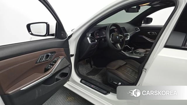 BMW 3 Series (G20) id 3942475 из Кореи 20