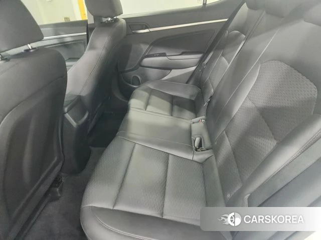 Hyundai The New Avante AD id 3823885 из Кореи 19