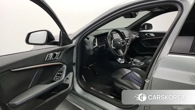 BMW 1 Series (F40) id 2915303 из Кореи 20