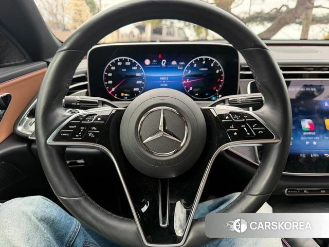 Mercedes-Benz E-Class W214 id 3870278 из Кореи 16