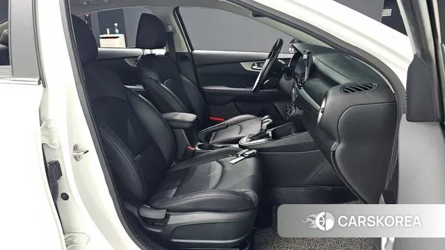 Kia Come New K3 id 2961814 из Кореи 20