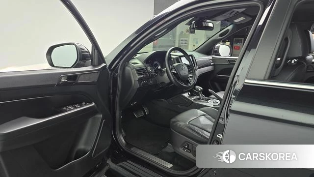 Ssangyong The New Rexton Sports Cannes id 4593428 из Кореи 31