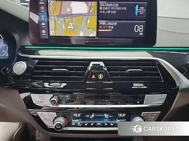 BMW 5 Series (G30) id 3016939 из Кореи 19