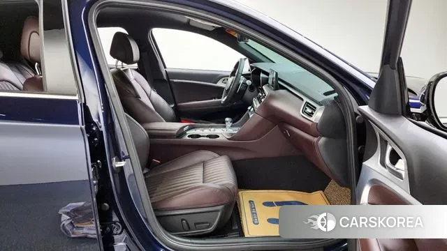 Genesis The New G70 id 2979099 из Кореи 20