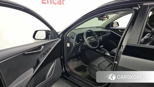 Kia Di Ol Nu Niro id 4749820 из Кореи 30