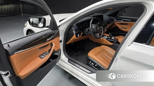 BMW 5 Series (G30) id 2891026 из Кореи 20