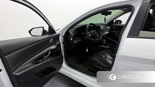 Hyundai Avante (CN7) id 3525583 из Кореи 20