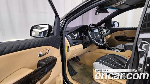 Kia The New Carnival id 2714976 из Кореи 20